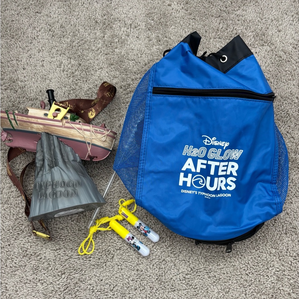 Disney H2O Glow After Hours Bundle
